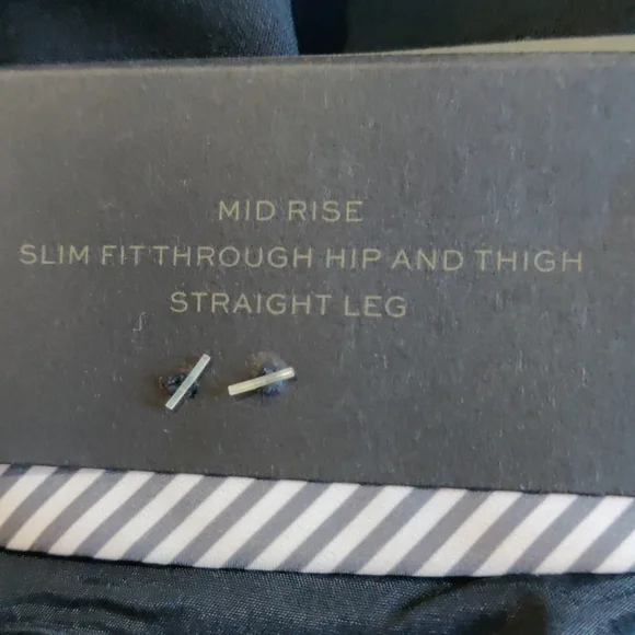 Petite Ryan Slim Straight-Fit Washable Italian Wool Pant - Picture 5 of 10